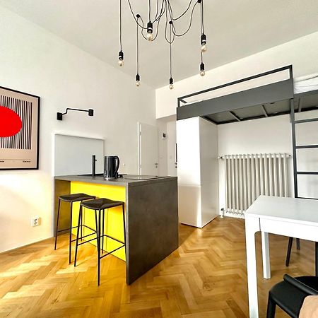 Botanique Rooms With Sauna By Homester Brno Ngoại thất bức ảnh